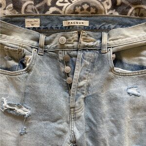 PacSun Vintage Look Light Blue Relaxed Jeans